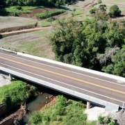 Conclus&atilde;o da ponte sobre o arroio Lajeado Cachoeira libera totalmente o acesso, que liga a cidade &agrave; BRS-472